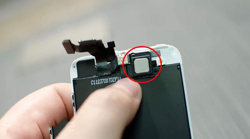 Tháo loa ra khỏi màn hình