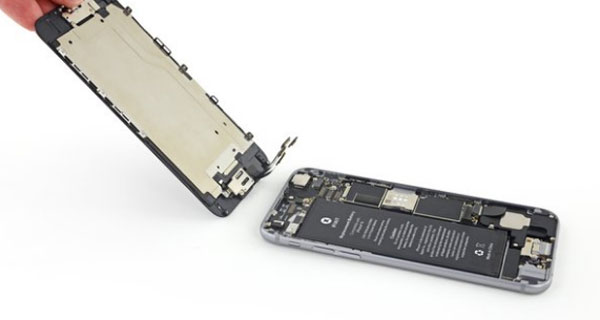 Tách màn hình iPhone ra ngoài