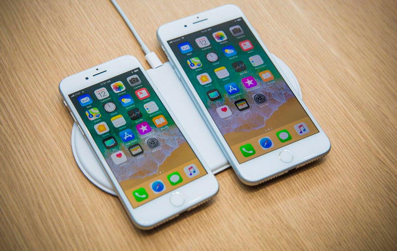 Sạc iPhone 8 Plus - sạc không dây