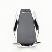 Kẹp điện thoại kèm sạc không dây trên xe hơi