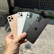 Kính lưng iPhone 11 Pro - lỗ camera nhỏ